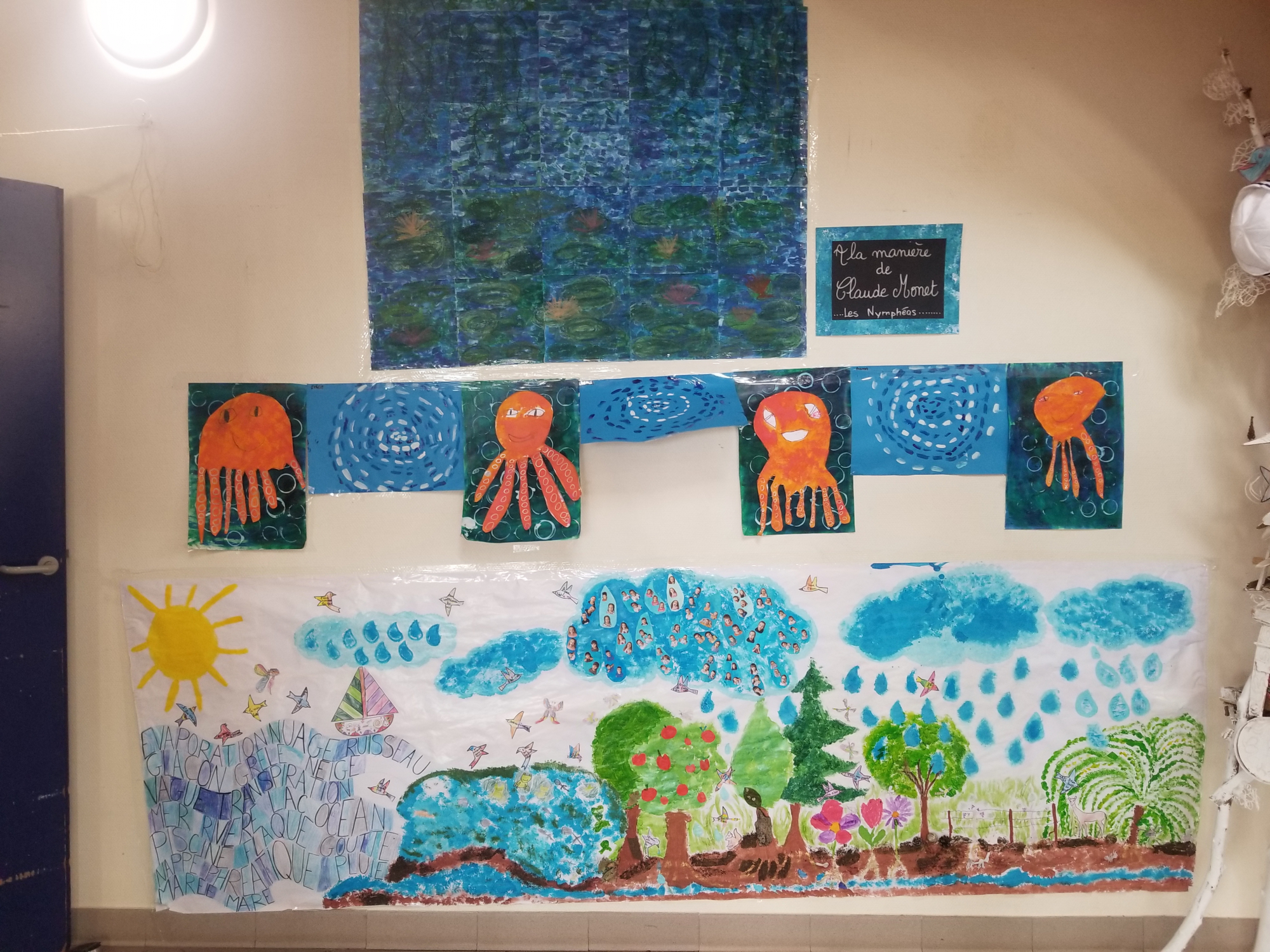 Une exposition sur le thème de l'eau par les enfants de l'école maternelle 1